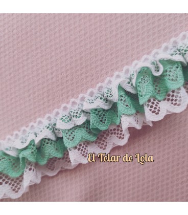 PUNTILLA FRUNCIDA TRIPLE AGUA/BLANCO