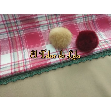 CUADRO ESCOCES FRANELA ROJO 25 CMS