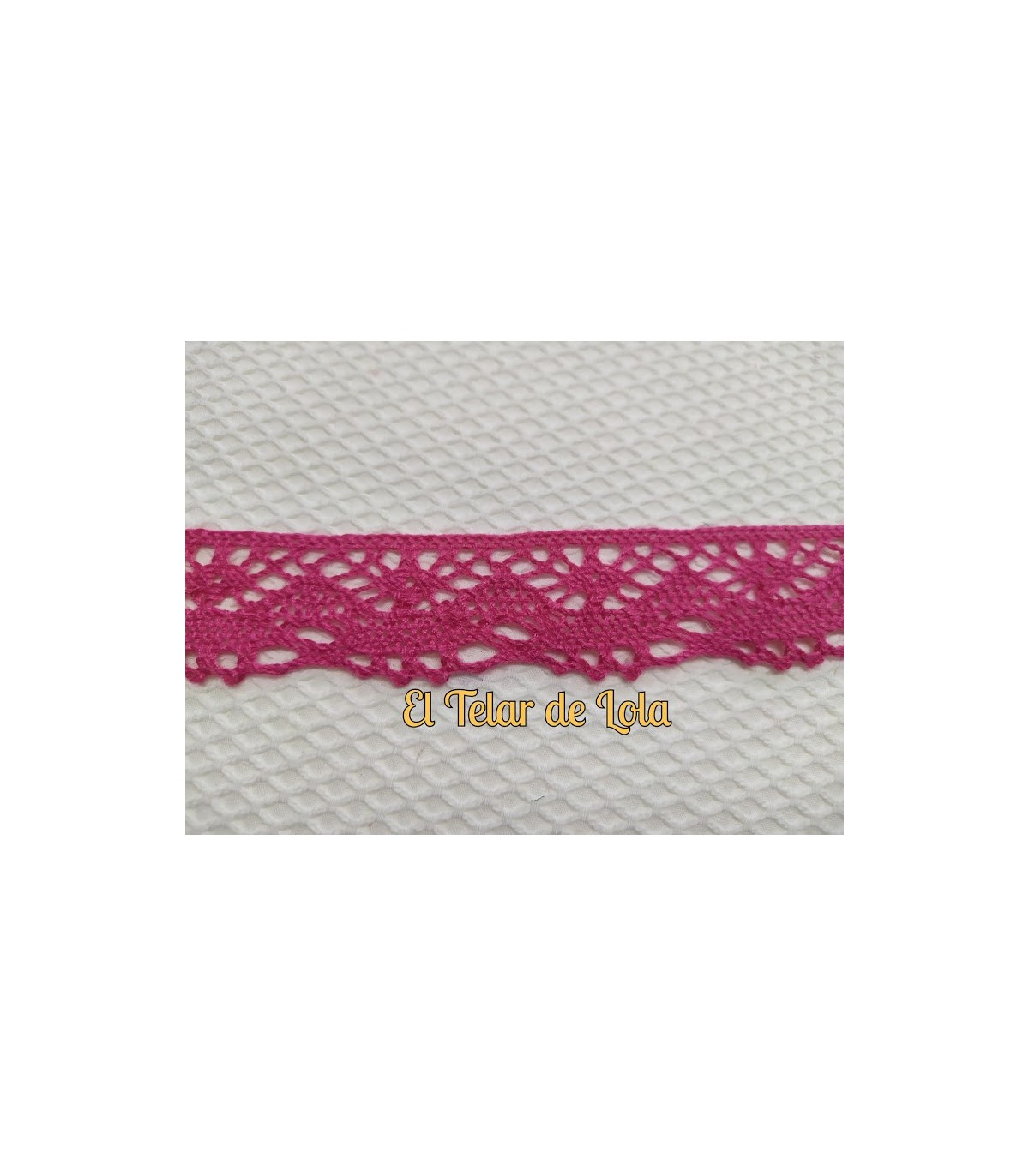 ENCAJE BOLILLO ACRILICO FUCXIA 25 CMS